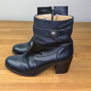 Frye Malorie Button Boots 8B